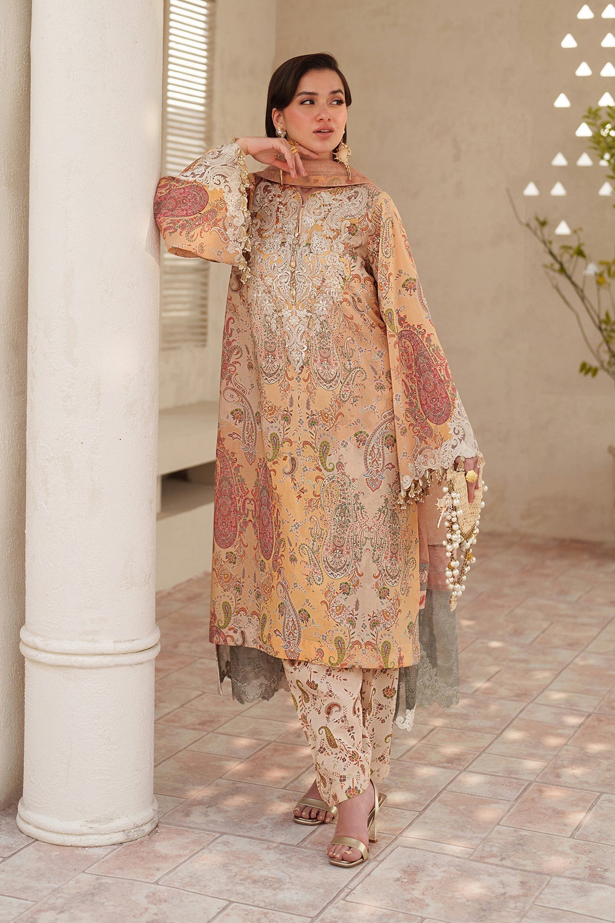 Baroque | Embroidered Lawn | SF-4403