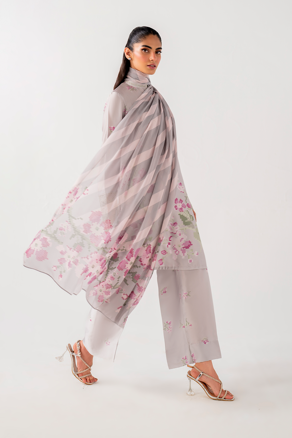 Iznik | Ready to Wear | IP-244
