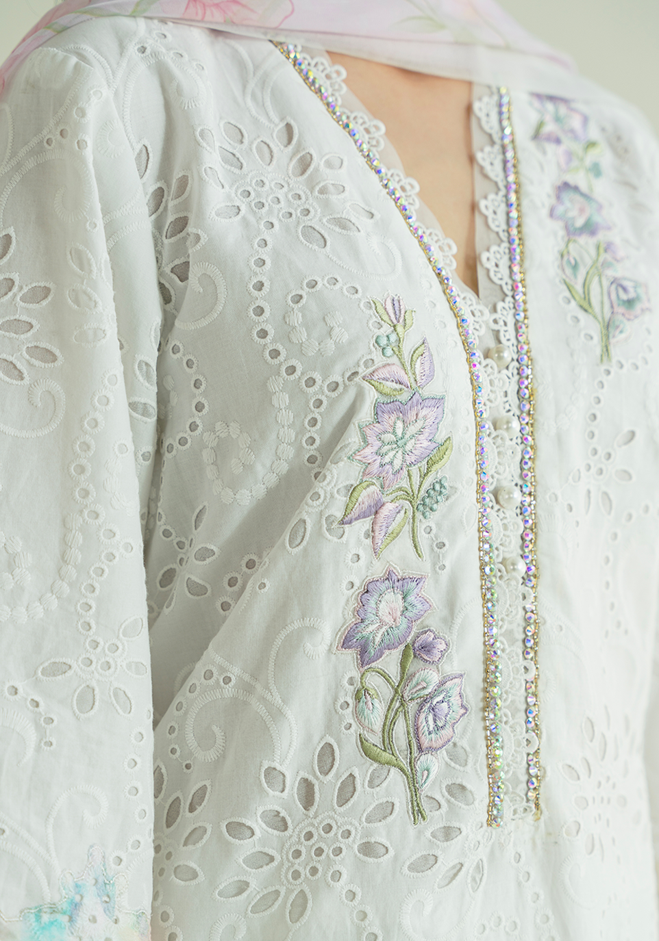 Zarqash | Whispers of Summer | FLORAL REVIERIE