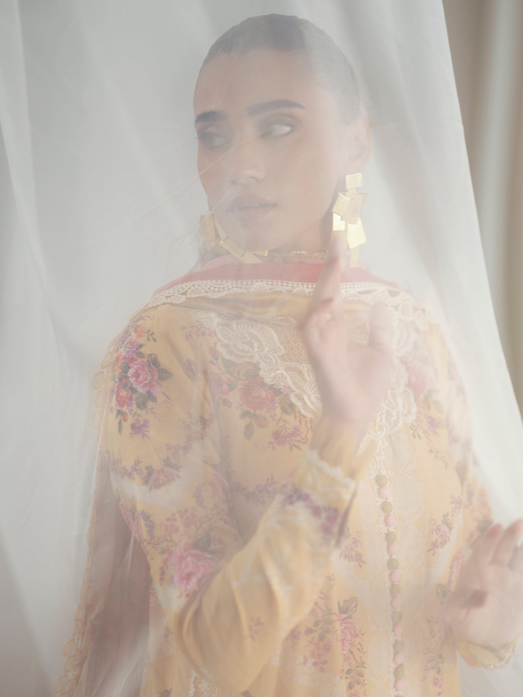 Bin Ilyas | Eres Bonita Viscose 25 | 1101-B