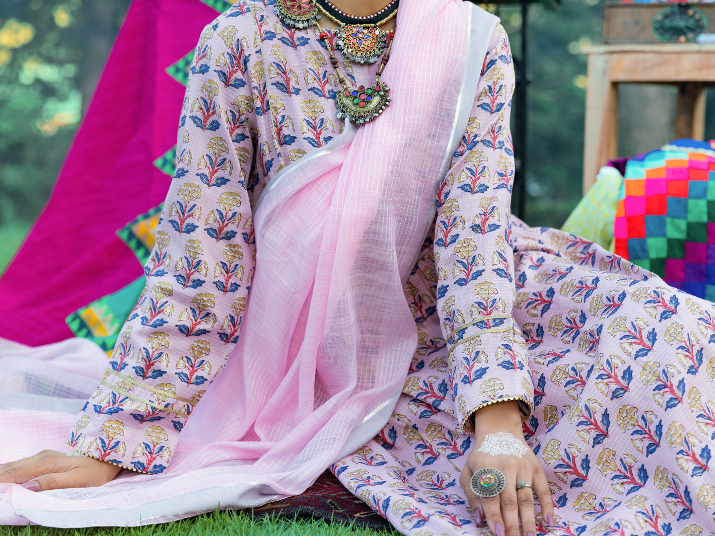 Almirah | Luxury Edit | AWP-3PS-576