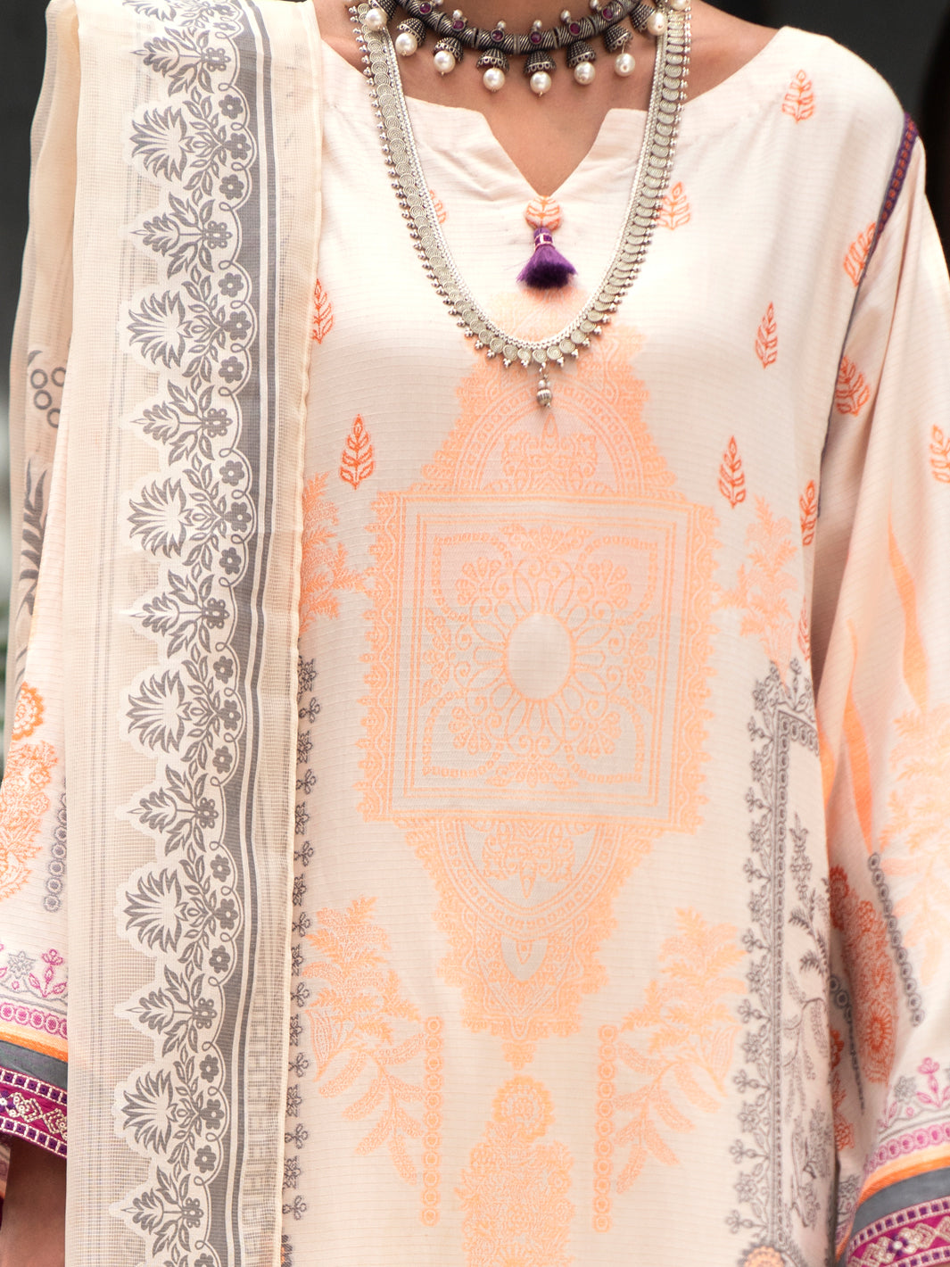 Almirah | Luxury Edit | AWP-3PS-555