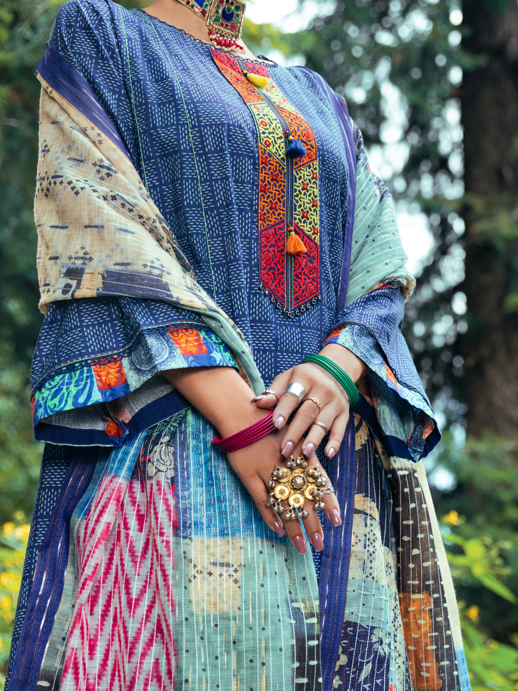 Almirah | Luxury Edit | AWP-3PS-546