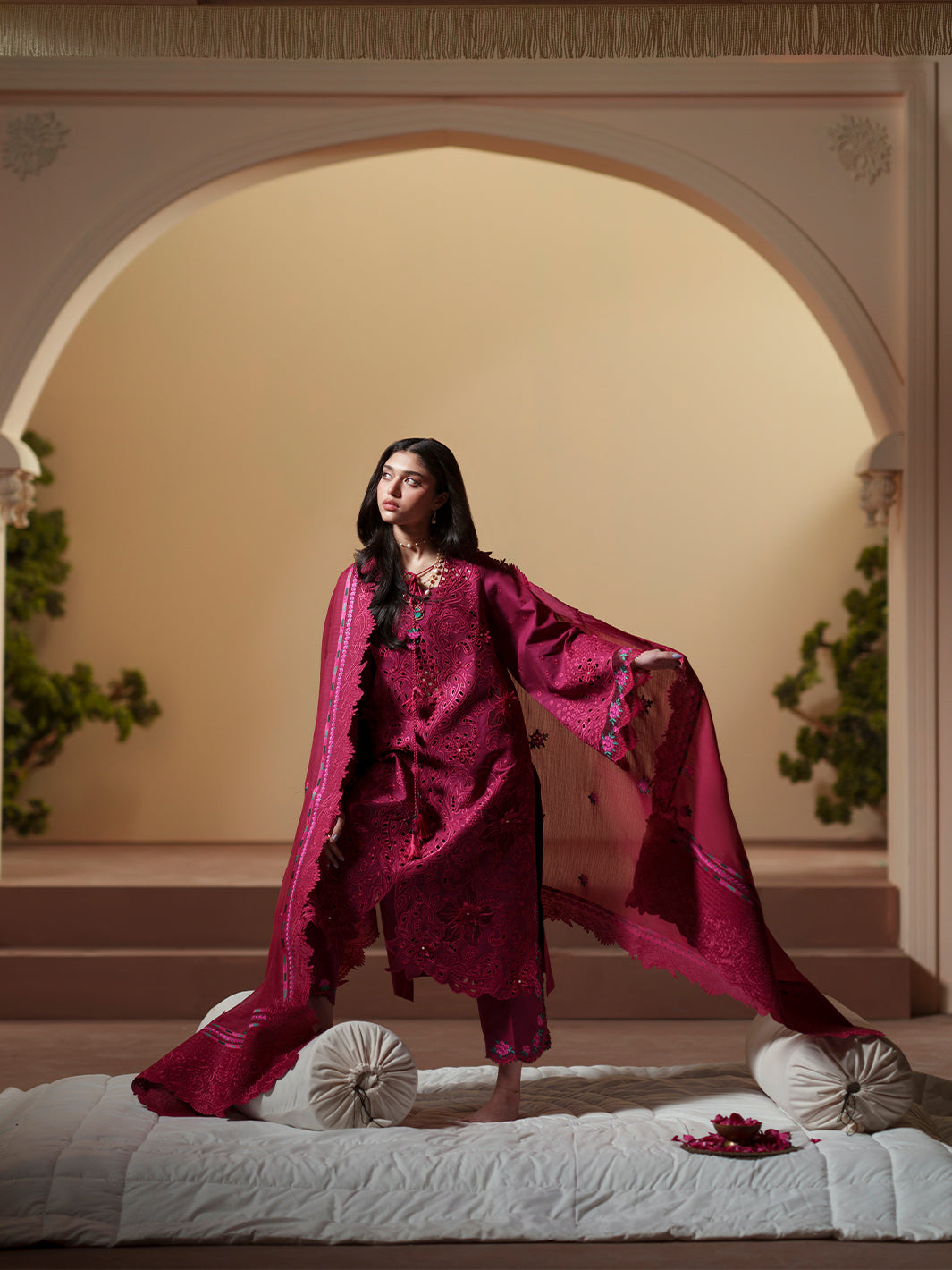 Bin Ilyas | Mashriq Luxury Lawn 26 | D-113-B