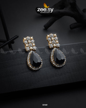 Amulet Earrings - House Of Zarish