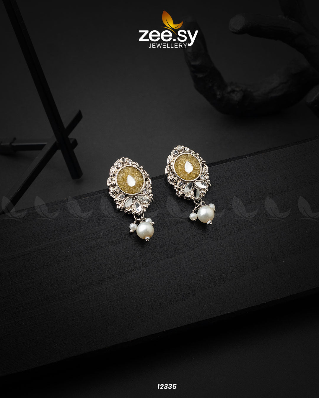Limestone Crush Studs Earrings - House Of Zarish