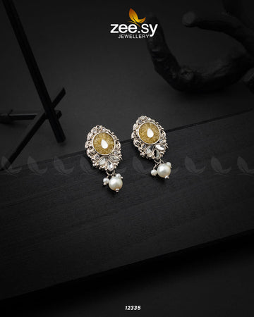Limestone Crush Studs Earrings - House Of Zarish
