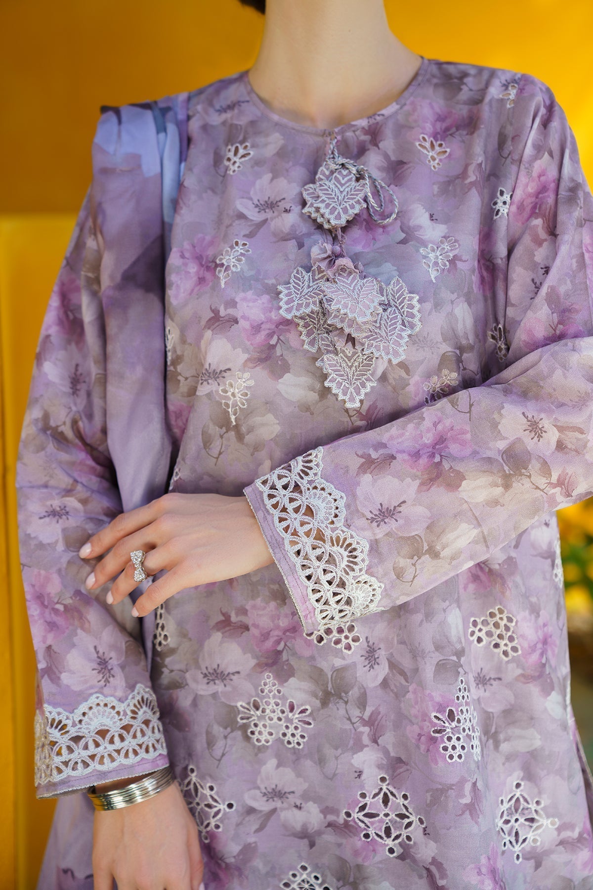Baroque | Embroidered Lawn | SF-579