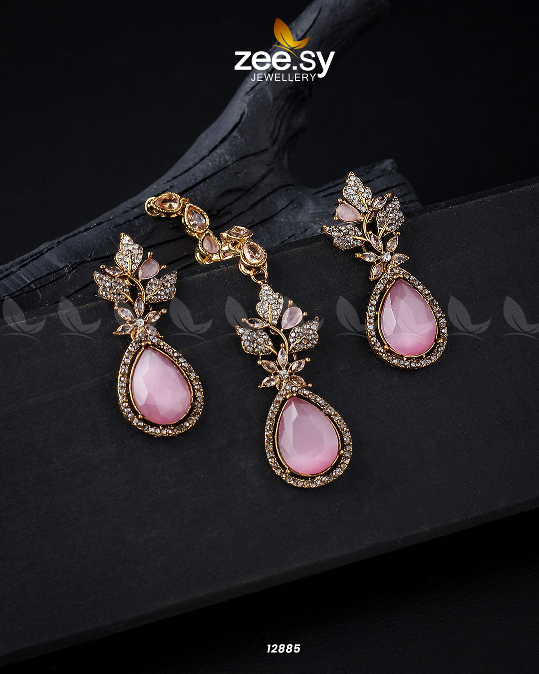 Crocus Earrings - House Of Zarish