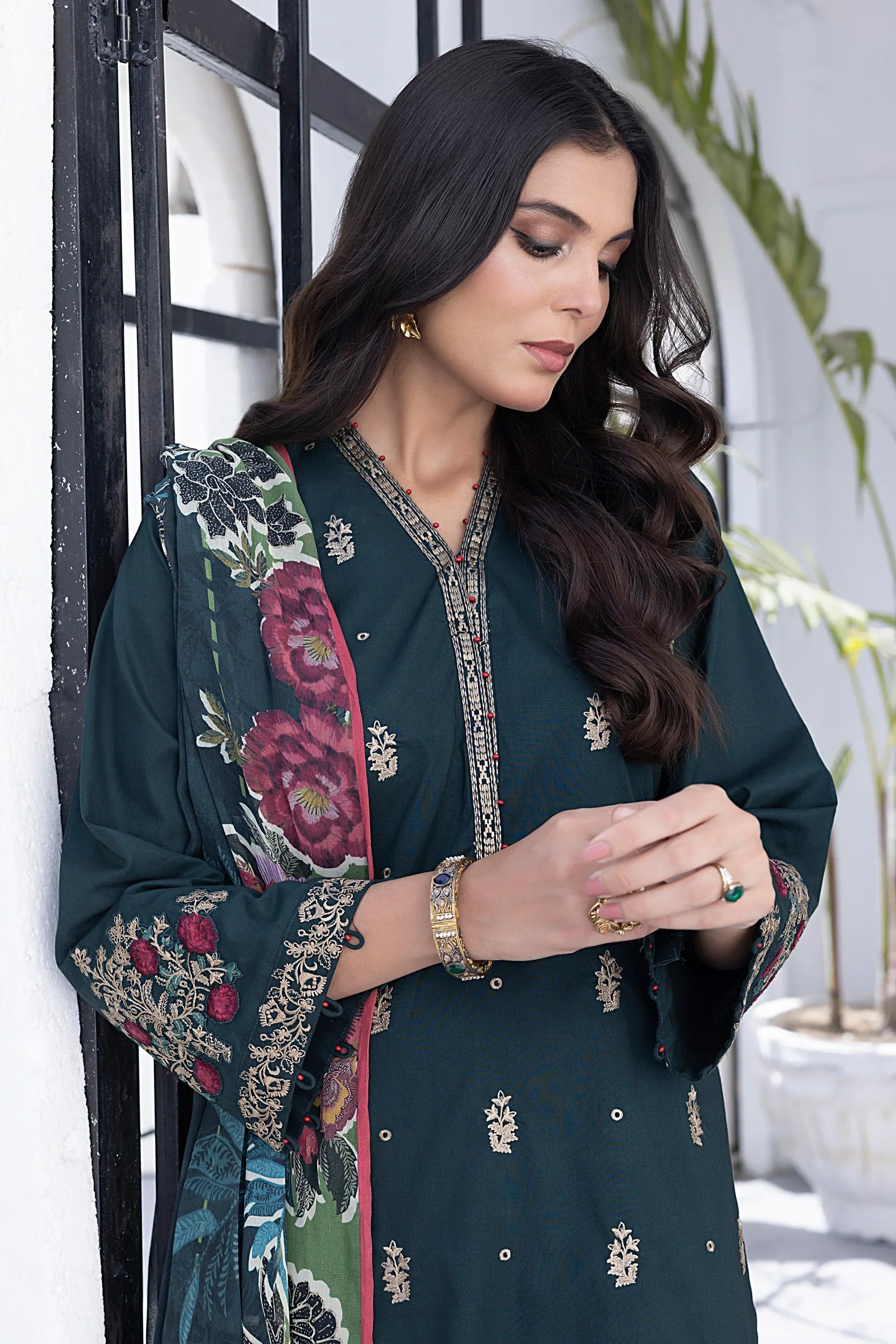 LSM | Spring Embroidered | 0067 - House of Zarish