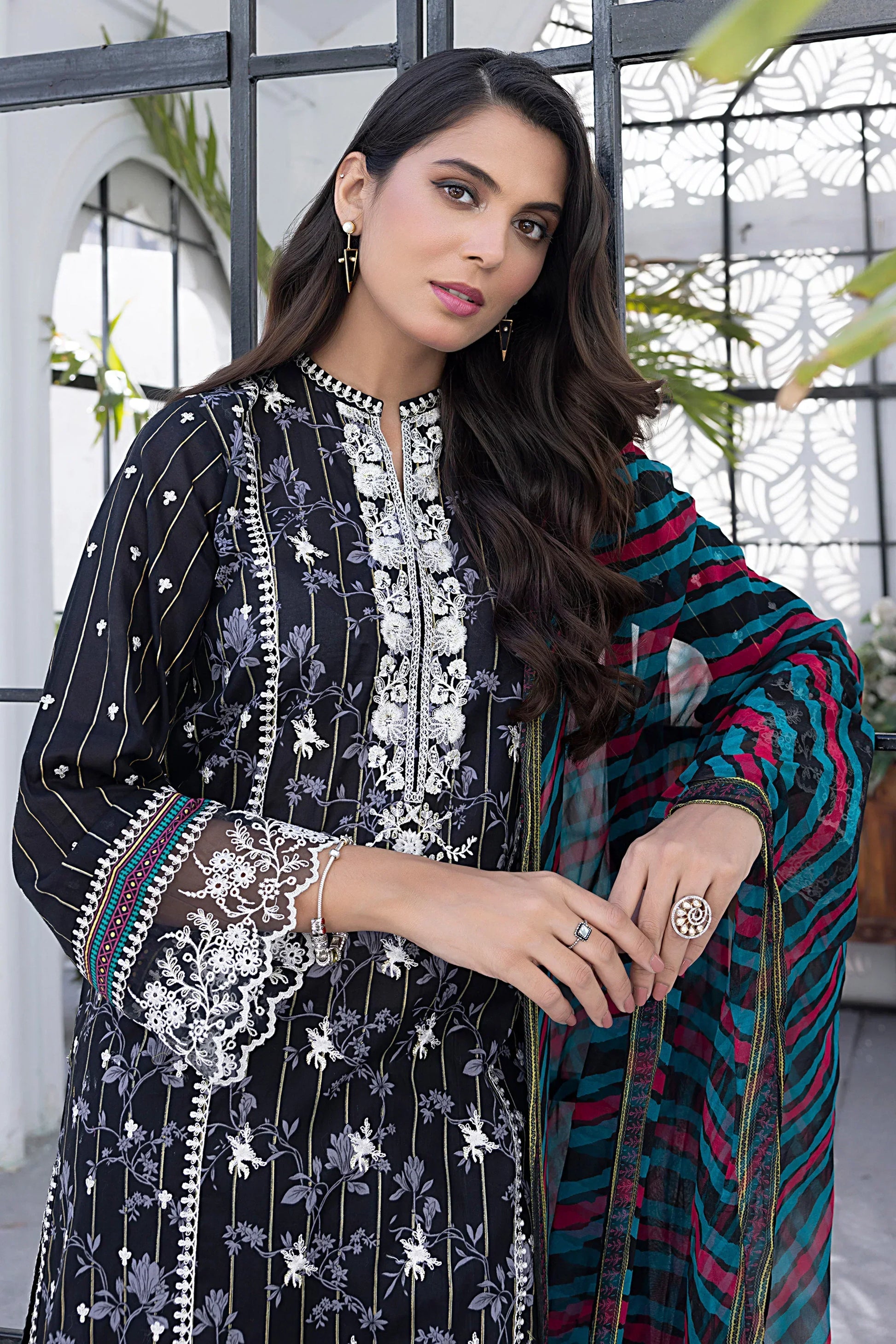 LSM | Spring Embroidered | 0171 - House of Zarish