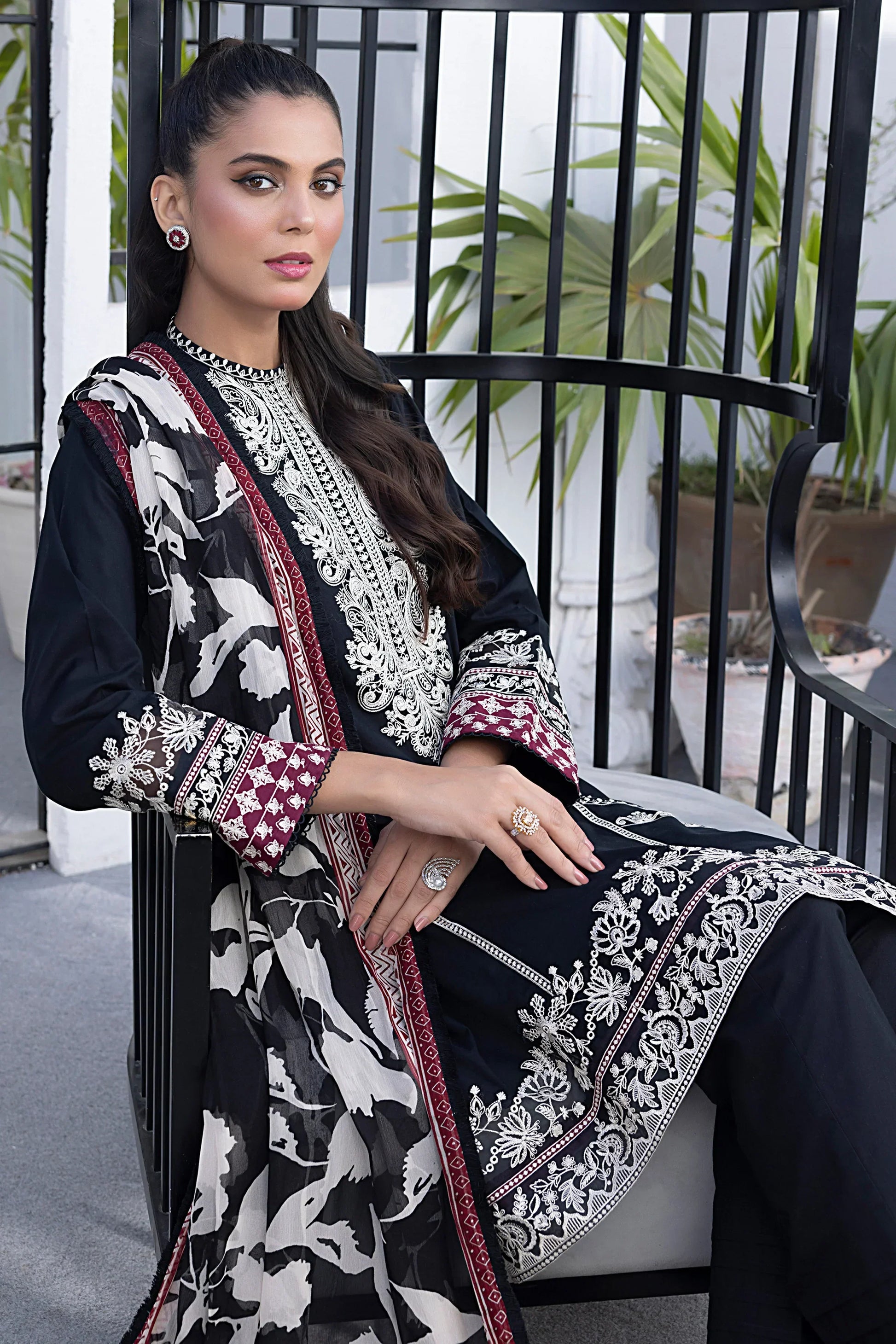 LSM | Spring Embroidered | 0021 - House of Zarish