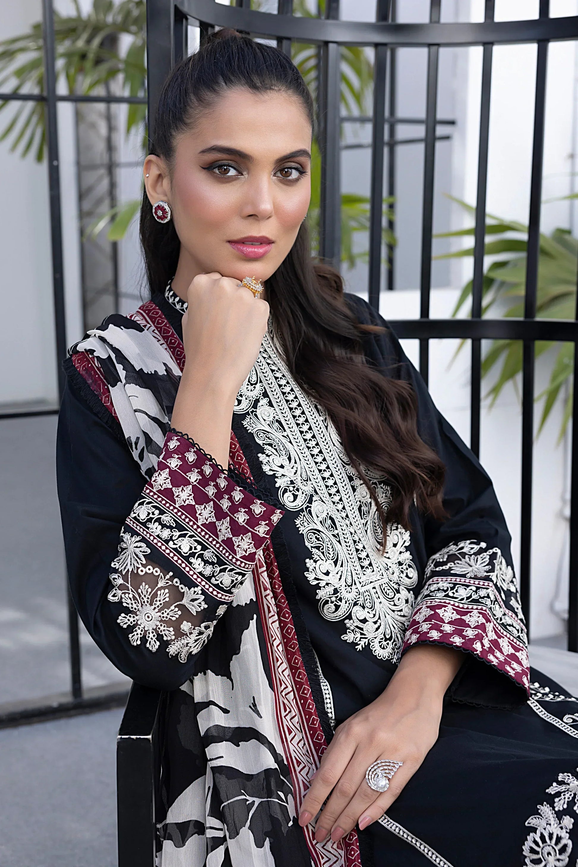 LSM | Spring Embroidered | 0021 - House of Zarish
