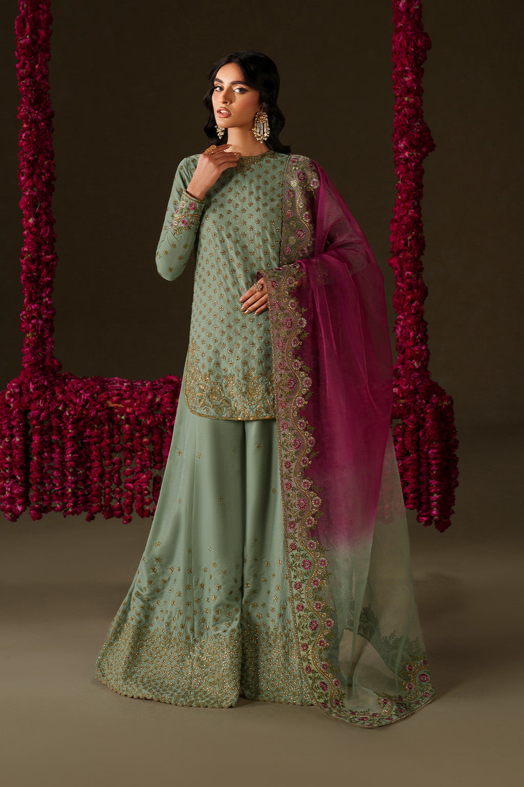 Iznik | Velvet 25 | IV-73 Embroidered Velvet