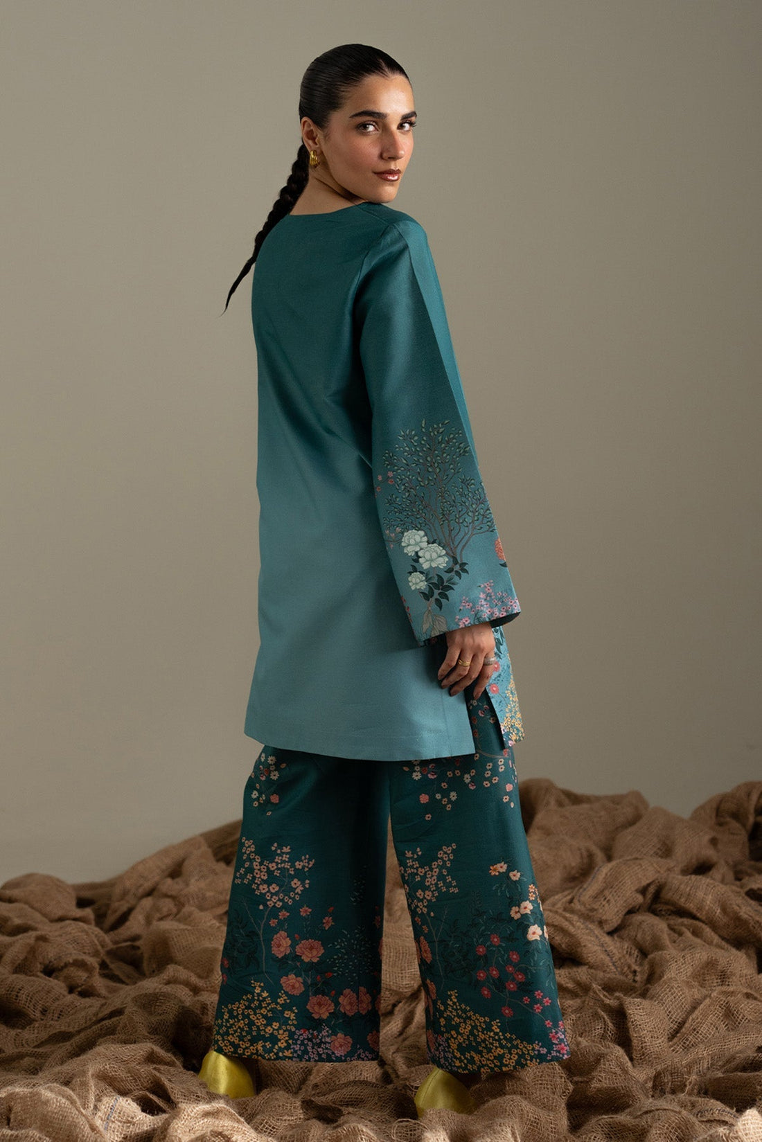 Afrozeh | Coords 25 | Frayed