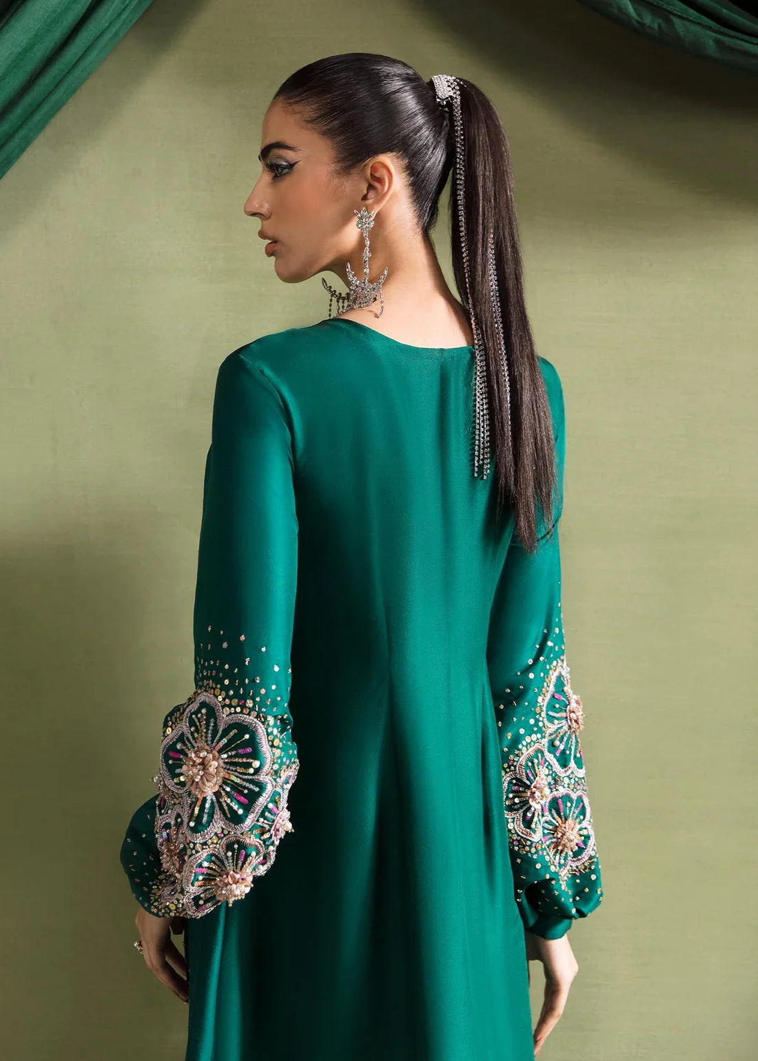 Kanwal Malik | Tesoro Collection | OLIVIA