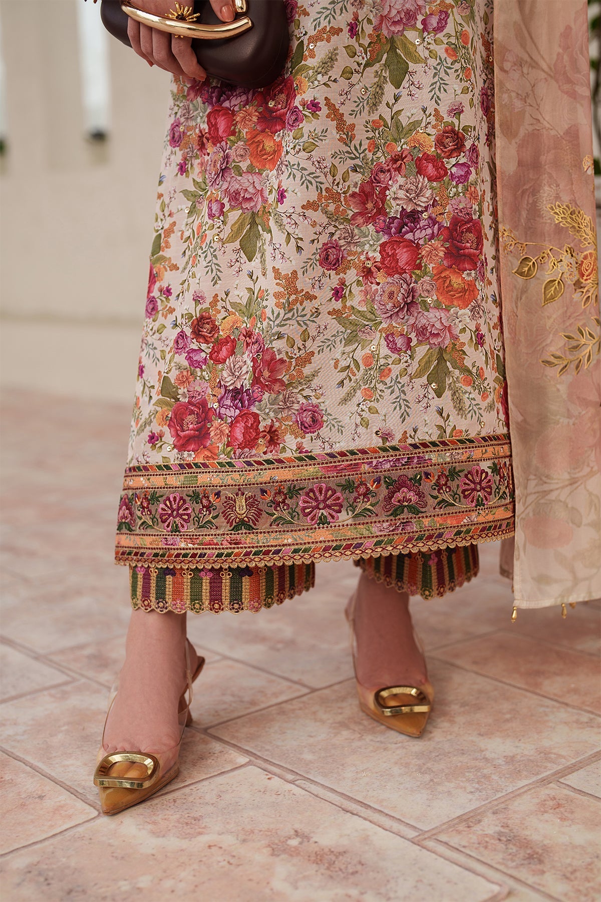Baroque | Embroidered Lawn | SF-4407