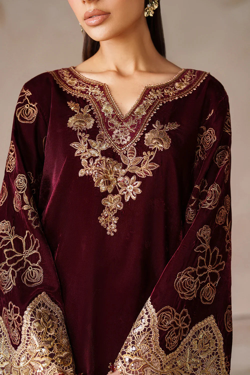 Baroque | EMBROIDERED VELVET | PR-1201