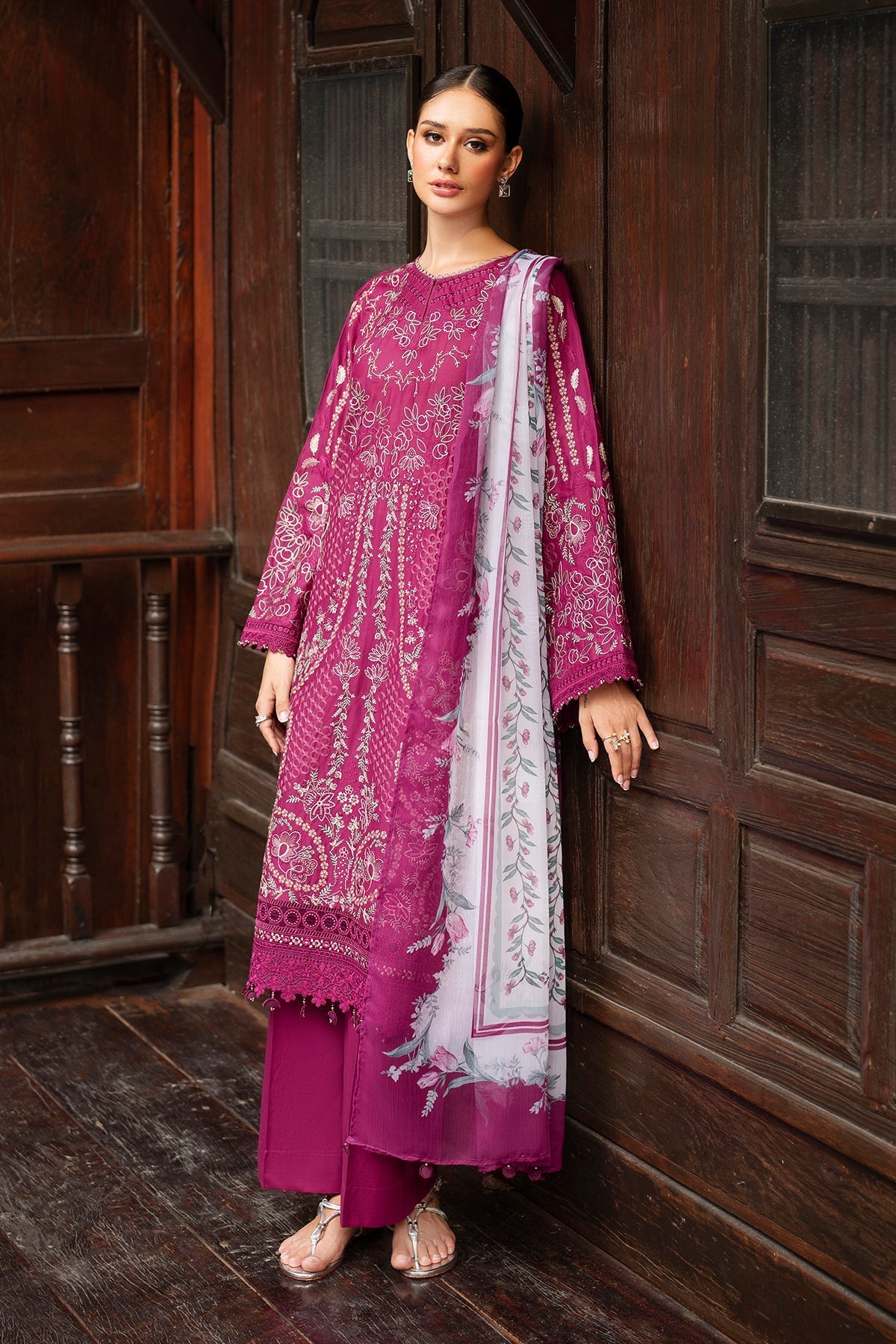 Baroque | Embroidered Lawn | SF-4263