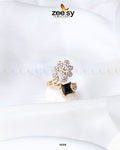 Delicate Leaf Ring - House Of Zarish
