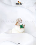 Delicate Leaf Ring - House Of Zarish