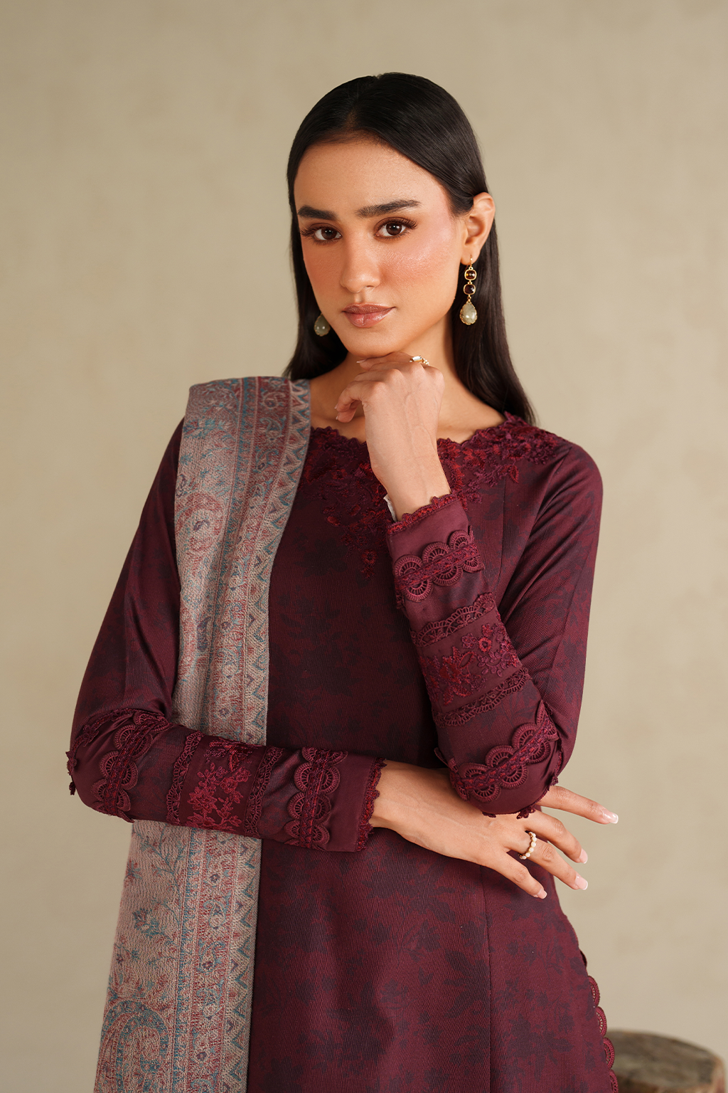 Iznik | Winter Chapter 25 | UE-590 Printed Khaddar