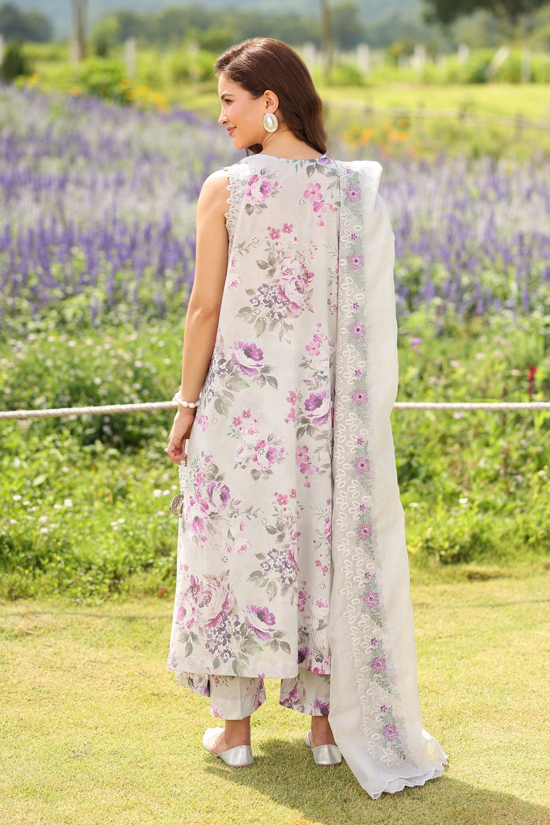 Baroque | Embroidered Lawn | SF-4226