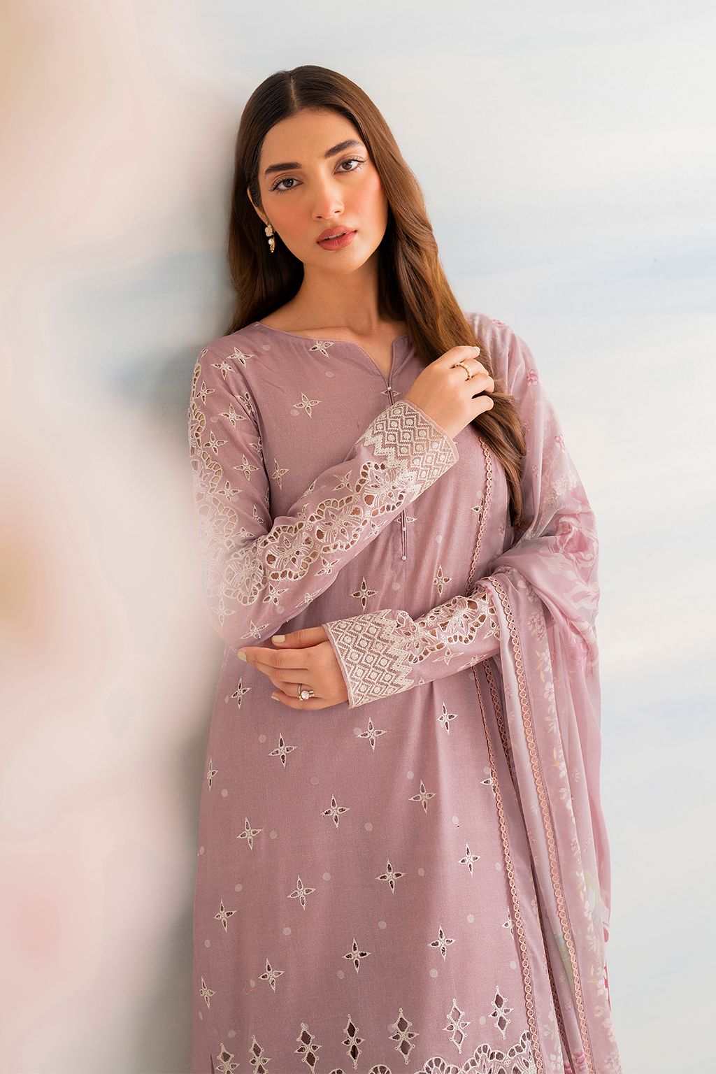 Iznik | Guzel lawn 24 | IGL-04