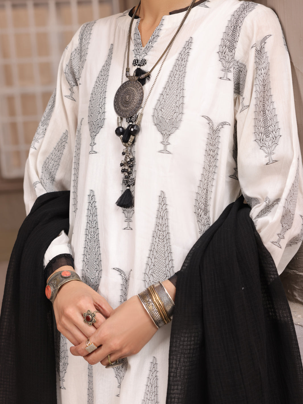 Almirah | Luxury Edit | ALP-3PS-1634