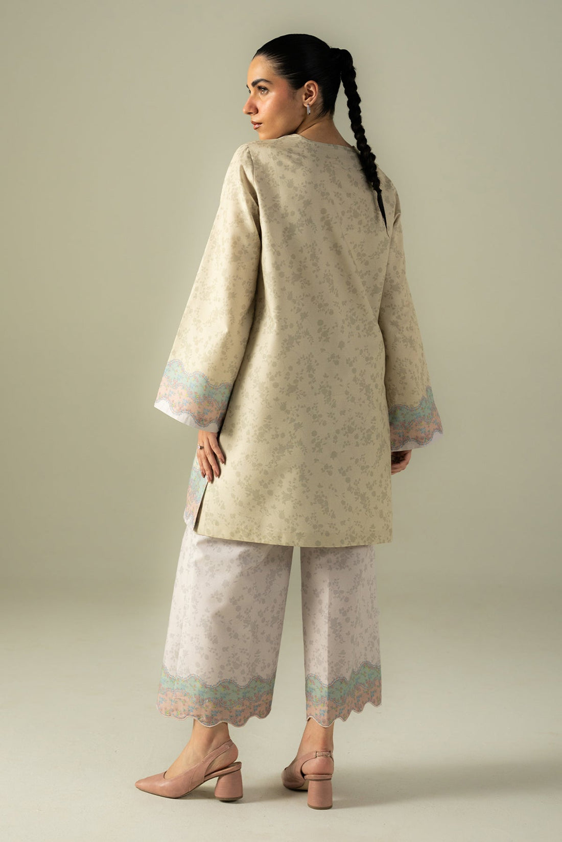 Afrozeh | Coords 25 | Static