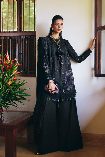 Suffuse | Casual Pret 25 | LEYLA
