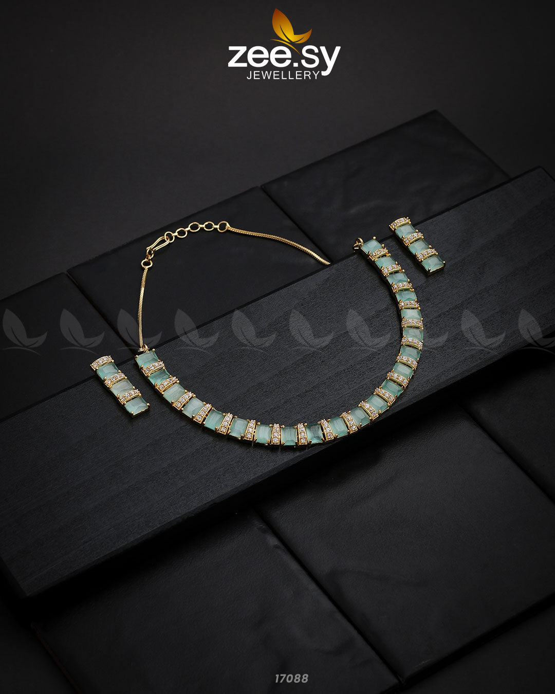Shimmering Necklace - House Of Zarish
