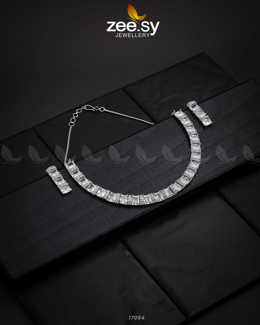 Shimmering Necklace - House Of Zarish