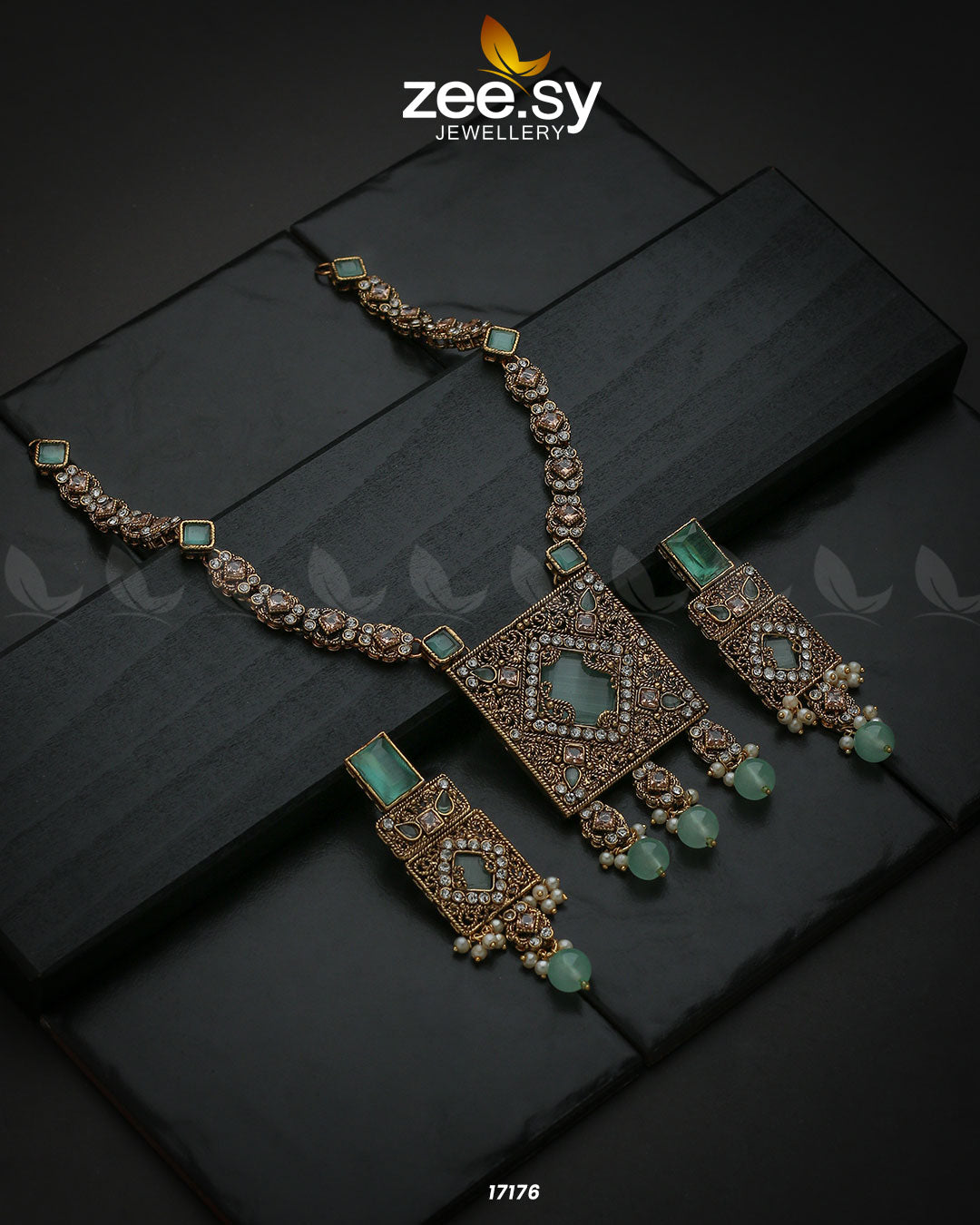 Captivating Crystals Necklace - House Of Zarish