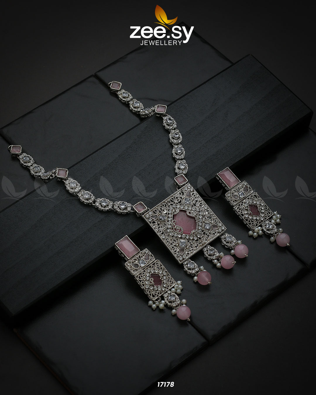 Captivating Crystals Necklace - House Of Zarish