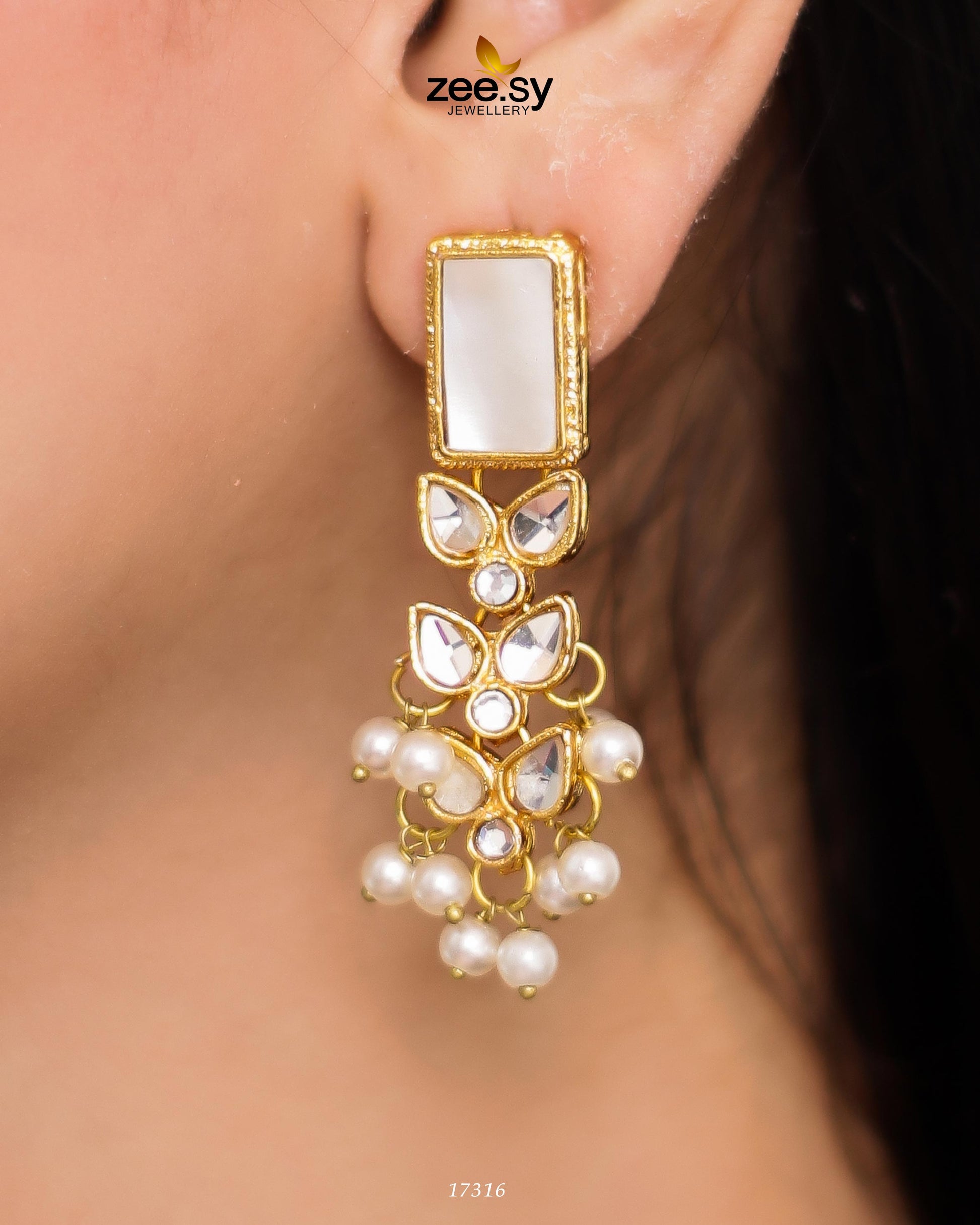 Stunning Necklace - House Of Zarish