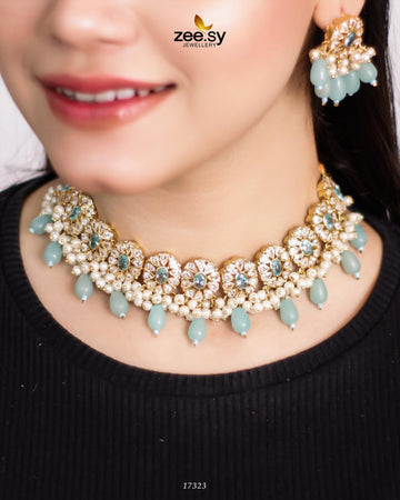 Blooming Flower Necklace - House Of Zarish