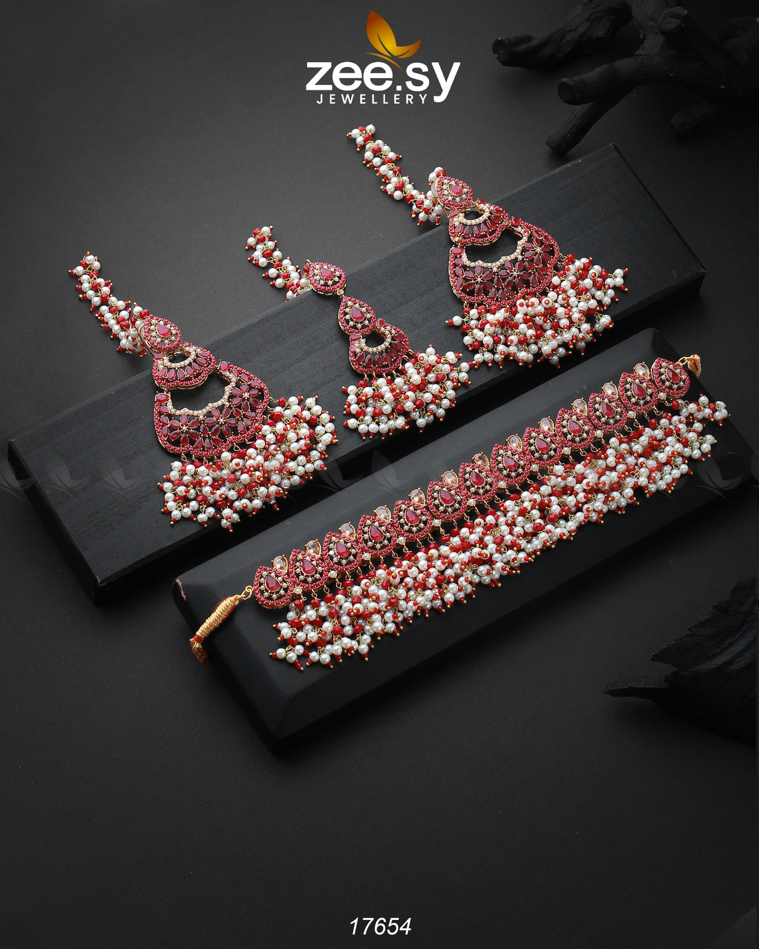 Amaira Chokar Necklace Set - House Of Zarish