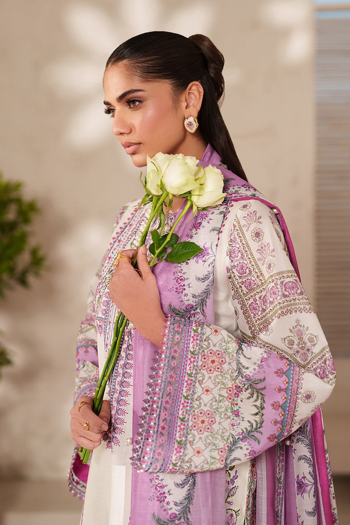 Baroque | Embroidered Lawn | SF-4411