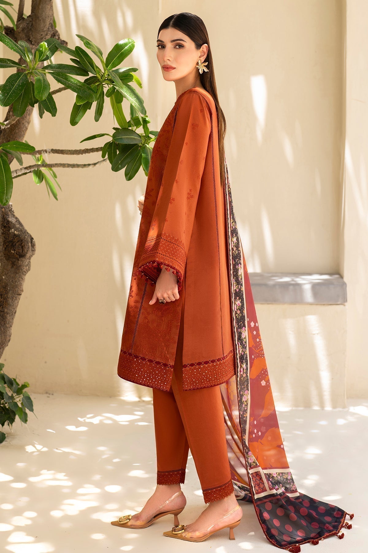 Jazmin | Irish Lawn SS 24 | D5 - House Of Anaya