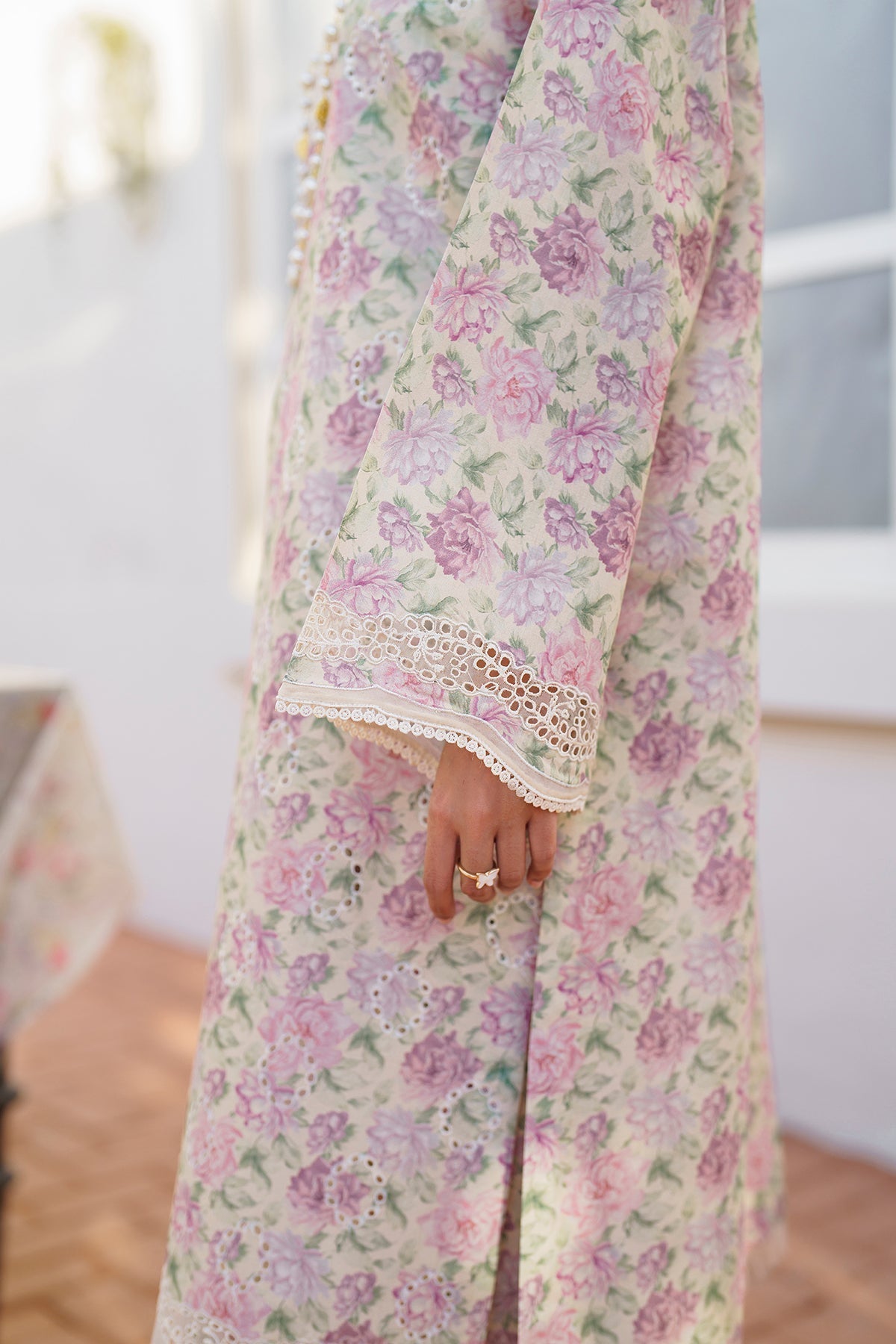 Baroque | Embroidered Lawn | SF-638
