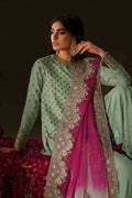 Iznik | Velvet 25 | IV-73 Embroidered Velvet