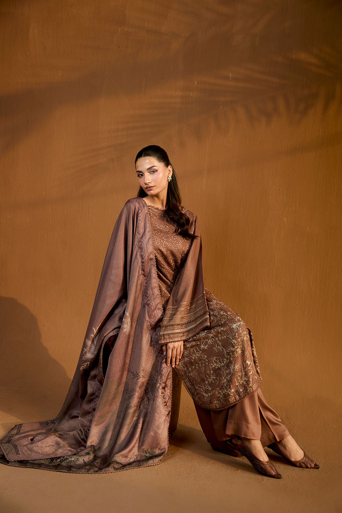 Sobia Nazir | Winter Shawl 25 | Design 1B