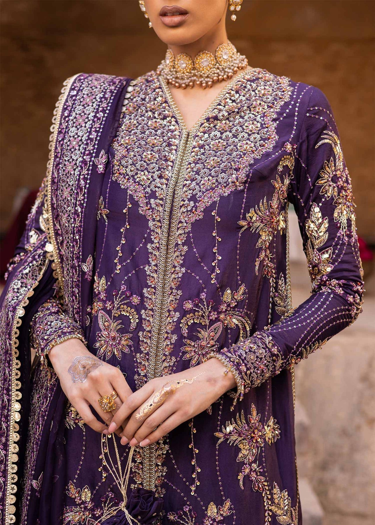 Akbar Aslam | Dastaan Luxury Formals | Haniye