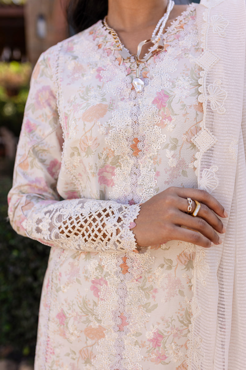 Qalamkar | Q Line Lawn 25 | QM-18 Feeha