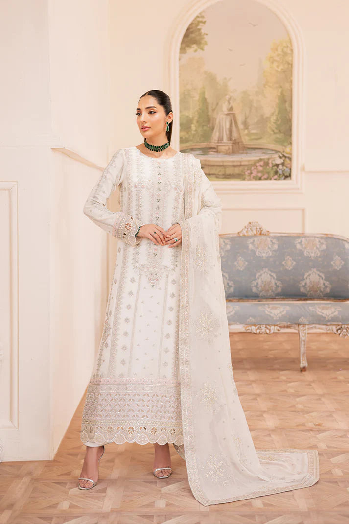 Emaan Adeel | Suave luxury formals 25 | EZELLE