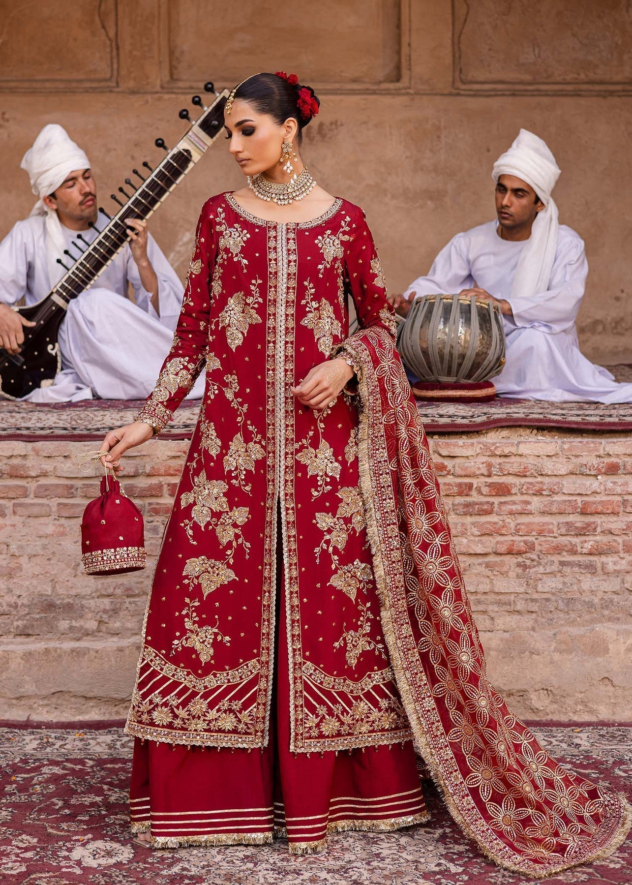 Akbar Aslam | Dastaan Luxury Formals | Arusa