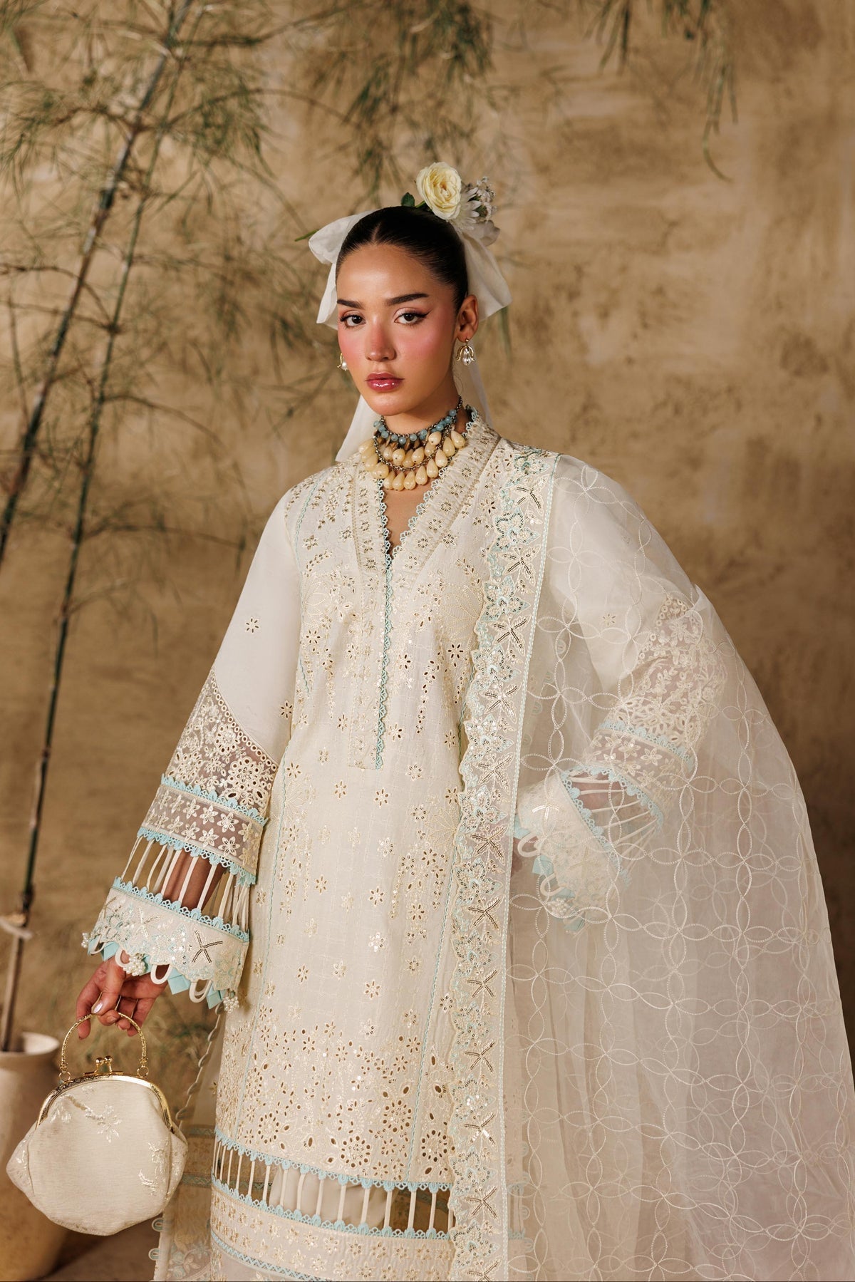 Akbar Aslam | Elea Lawn 26 | Sylvan