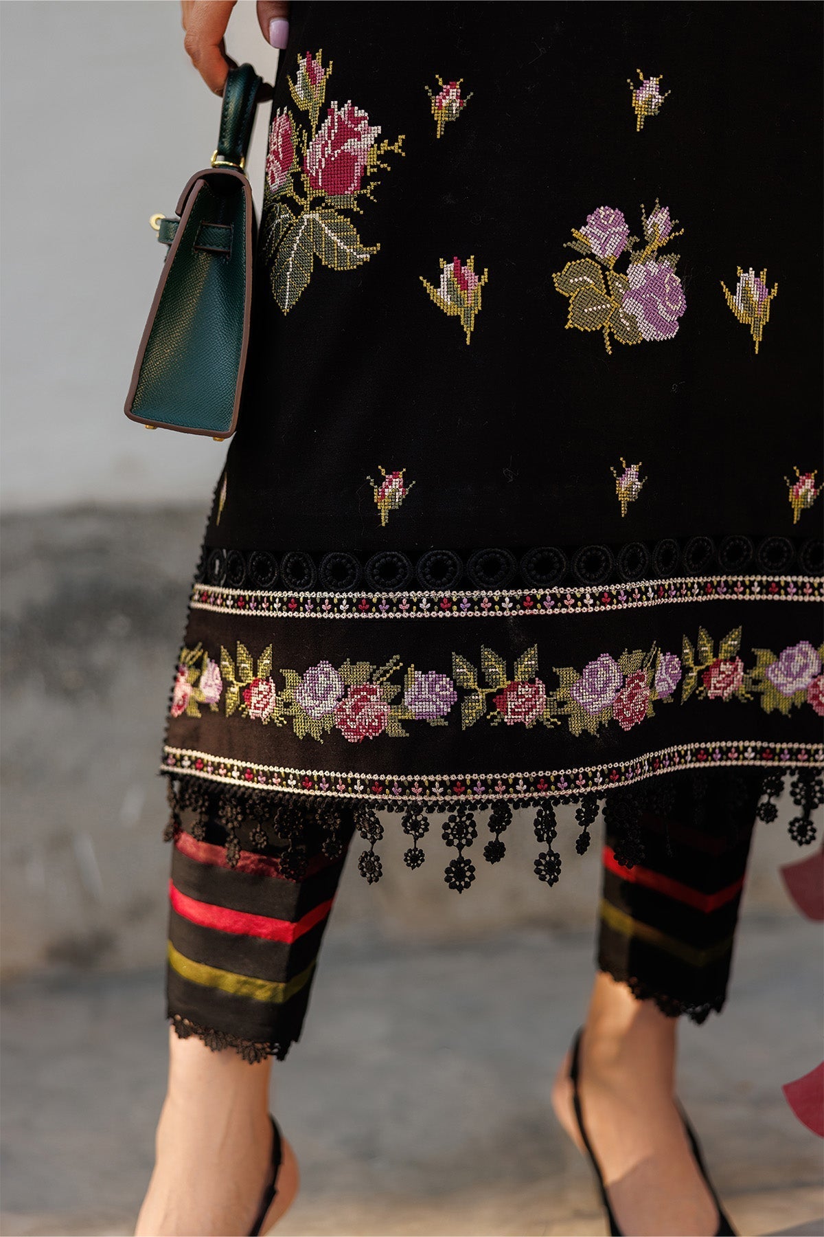 Alizeh | Eid Festive Lawn | AF-EL-7051-Vogue