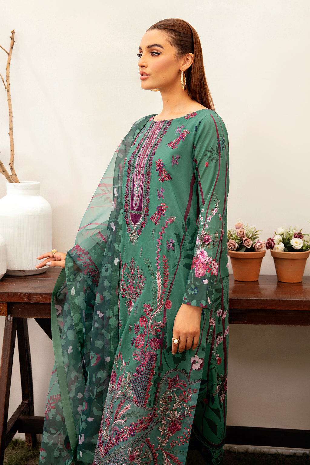 Ramsha | Luxury Lawn 24 | L-1202